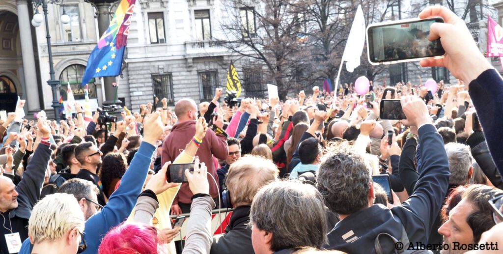 Flash mob - Piazza della Scala